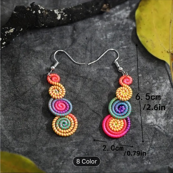 NWT fabric colorful swirl dangle earrings - Picture 2 of 2